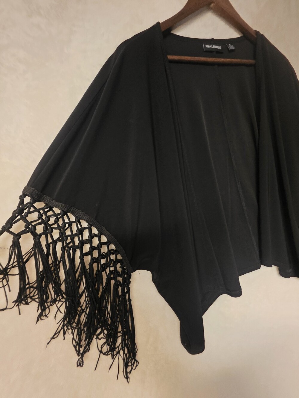 Nina Leonard Black Open-Front Fringe Sleeves Lightweight Shrug Size XL.